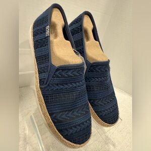 BOBS by Skechers Women’s Slip-On Shoes – Size 7.5 – NEW with Tags